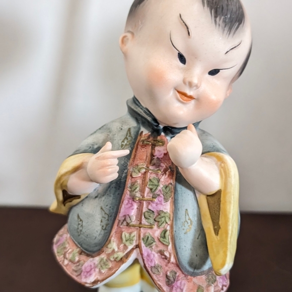 ❄️Japan ESD/Lefton Bisque Boy Figurines, KW 23065, Porcelain Bisque Traditional - Picture 6 of 11